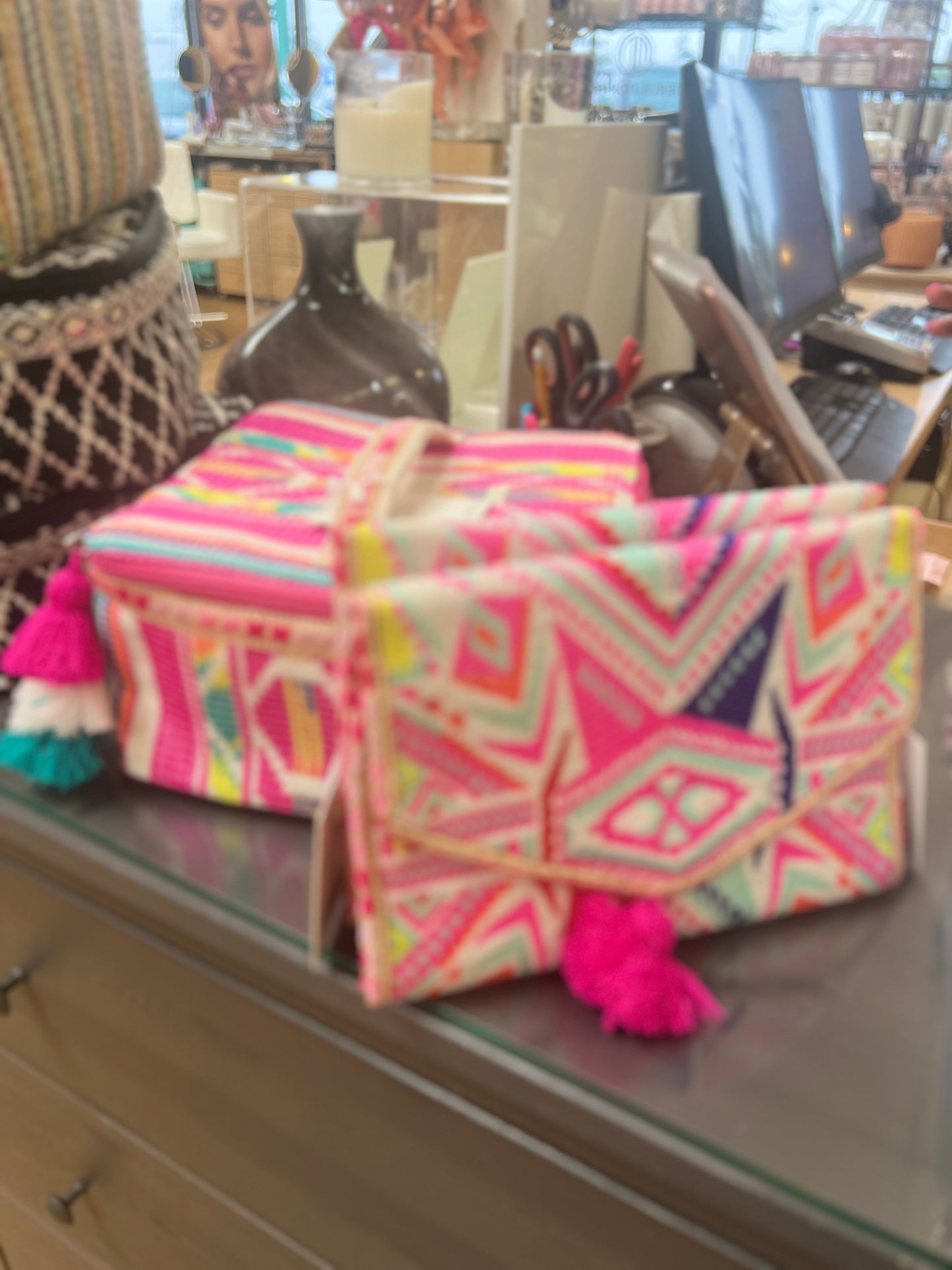 Katleya Patterned Jewelry Case