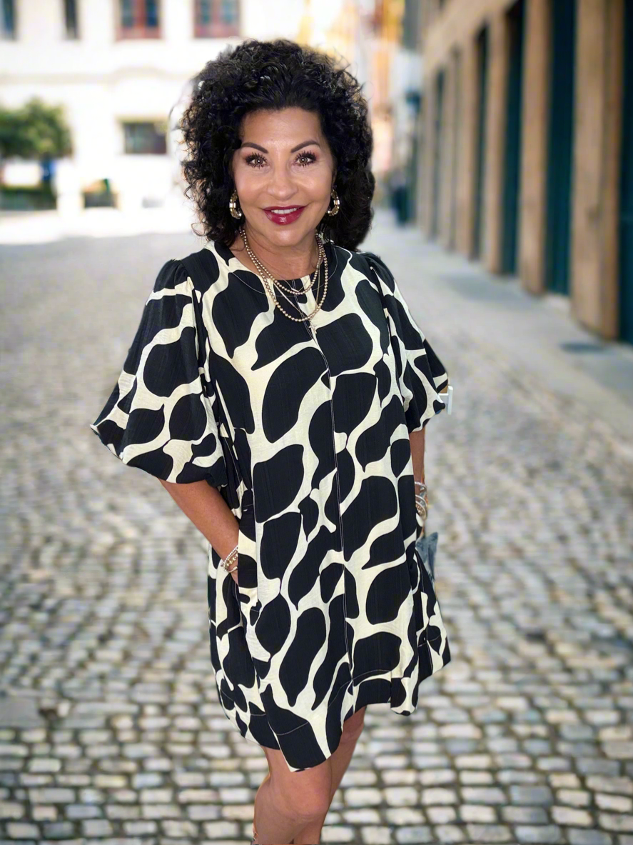 Round Neck Button Puff Sleeve Dress