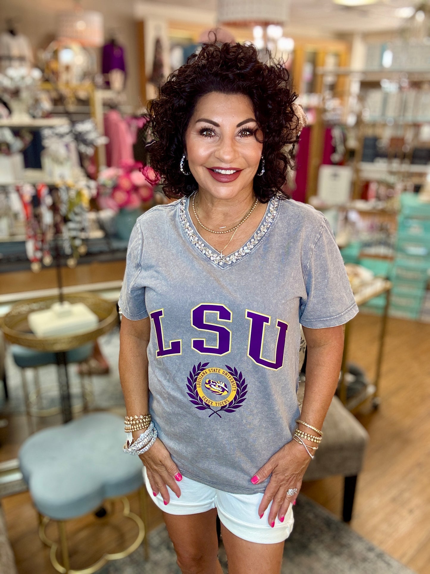 LSU TIGERS ICONIC EDGE RELAXED FIT TEE WITH JEWELED RHINESTONE V-NECK TOP