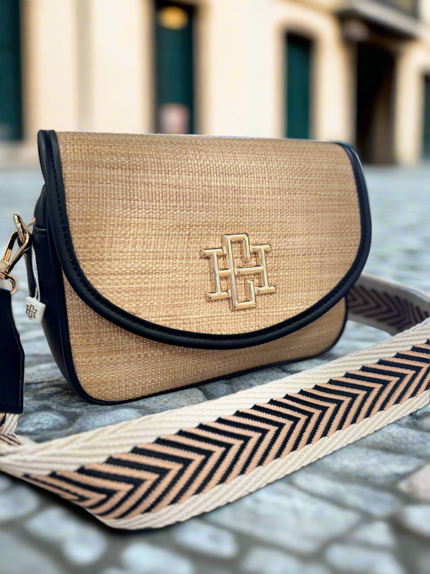 Lilliana Crossbody