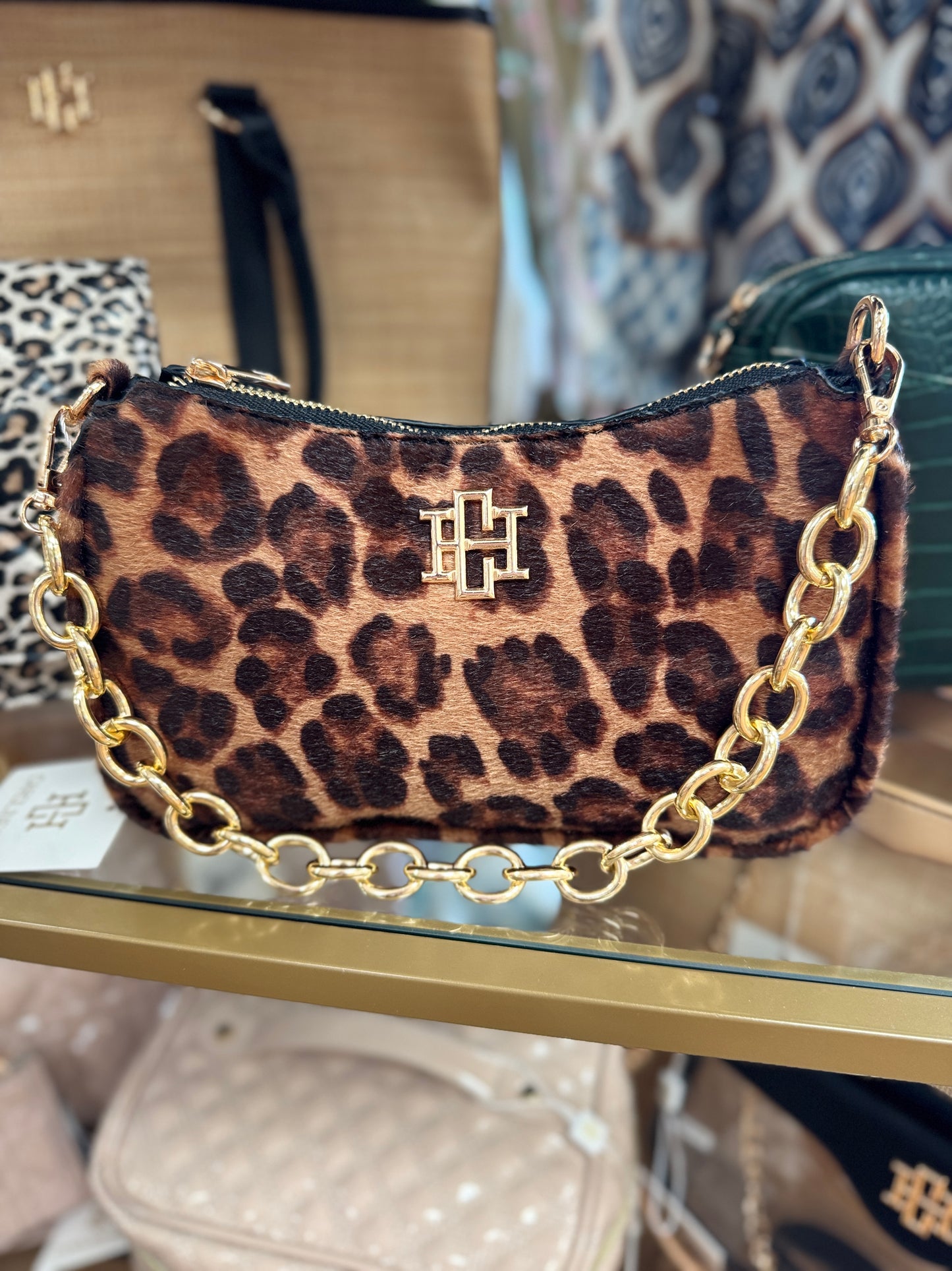 Joan Crossbody