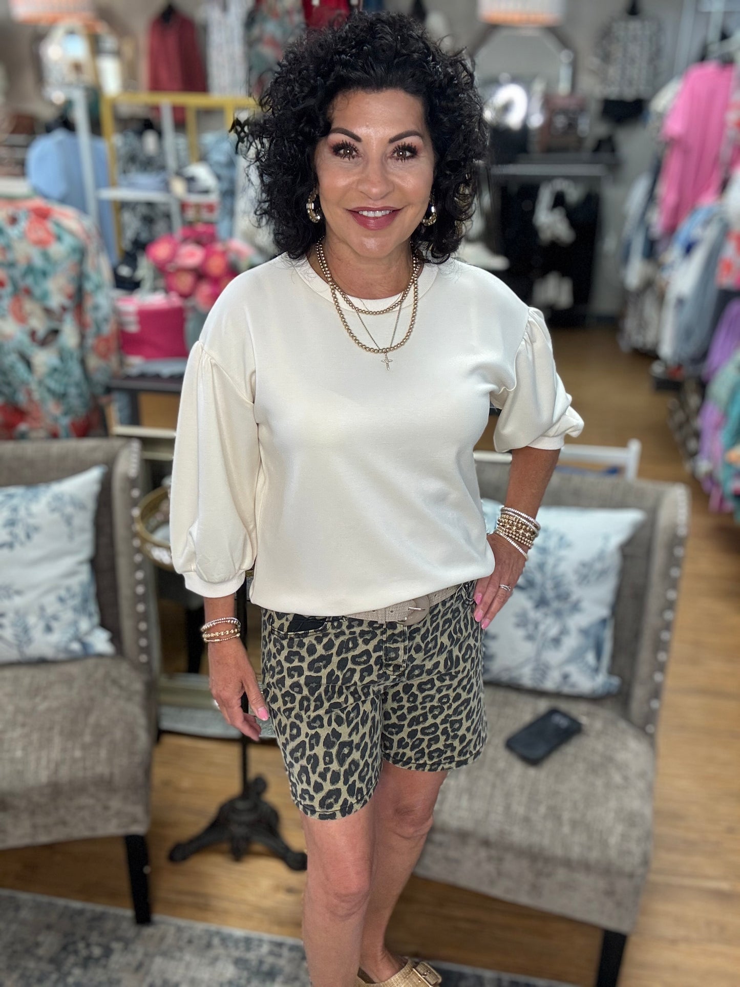 Loose fit Mid Length Shorts