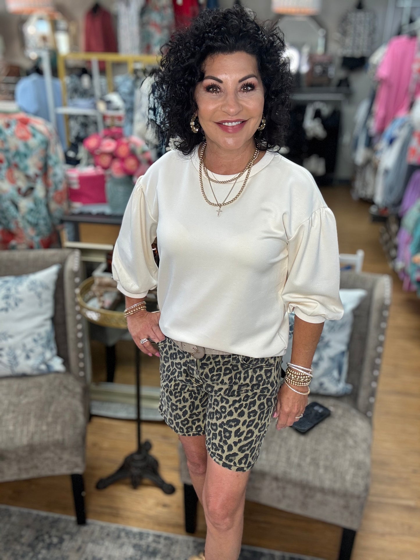 Loose fit Mid Length Shorts