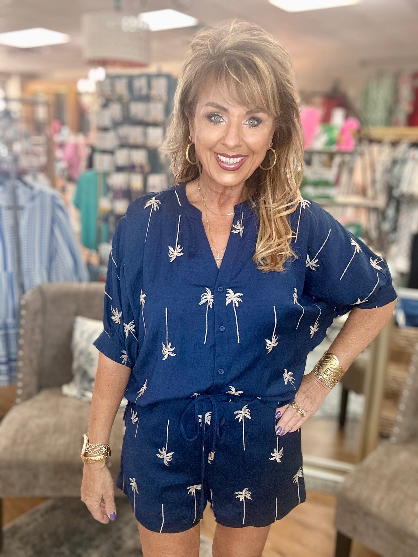 Embroidered Tropical Elastic Waist Shorts