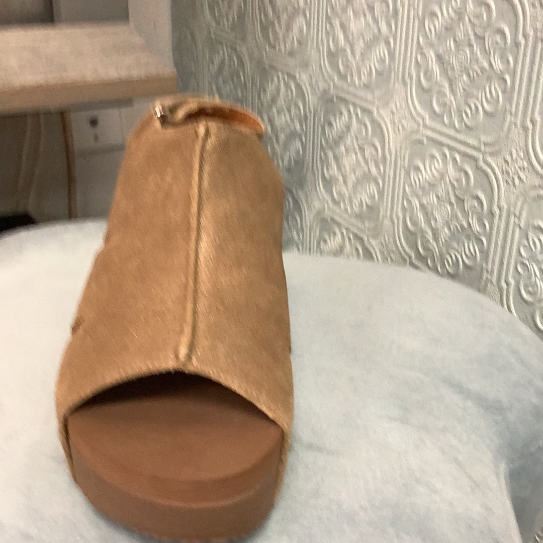 Montpelier Suede Upper w Metal Studs
