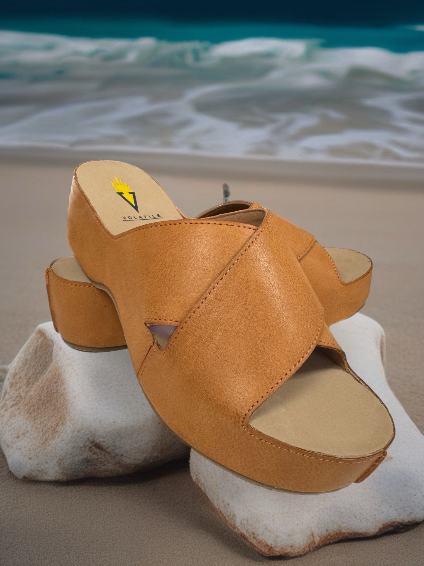 Edith Criss Cross Sandal Gold