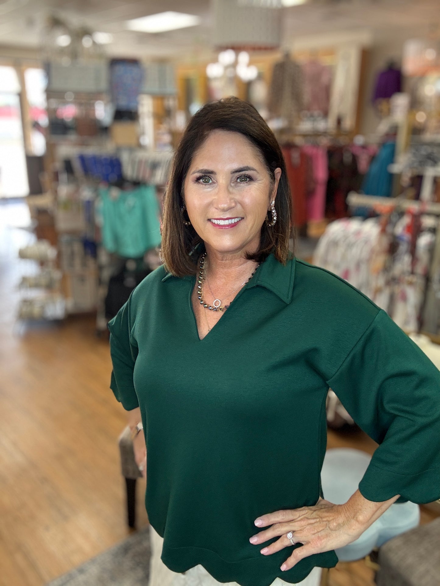 3/4 sleeves v neck top with scallop edge