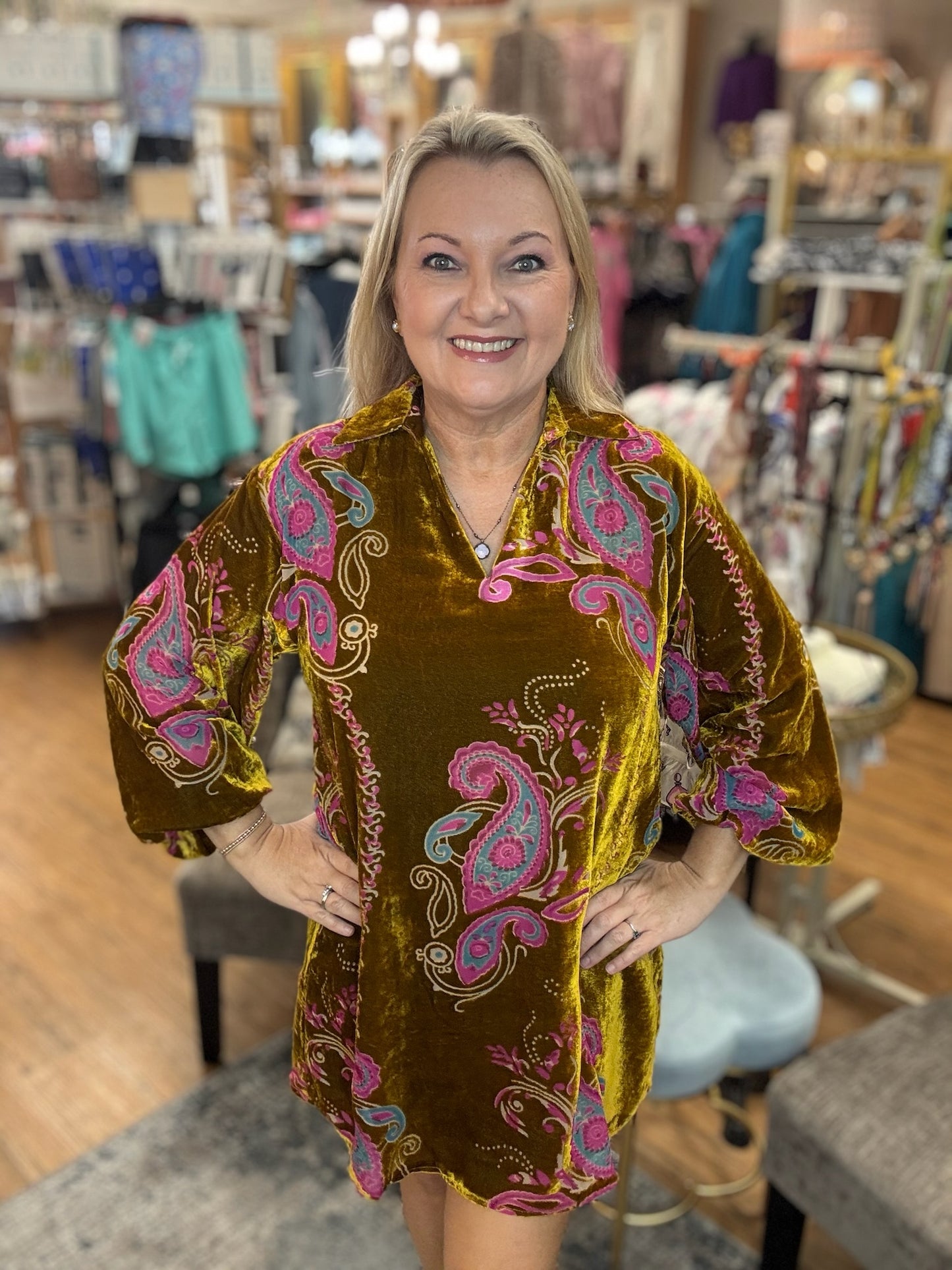 Long puff sleeves paisley print velvet dress