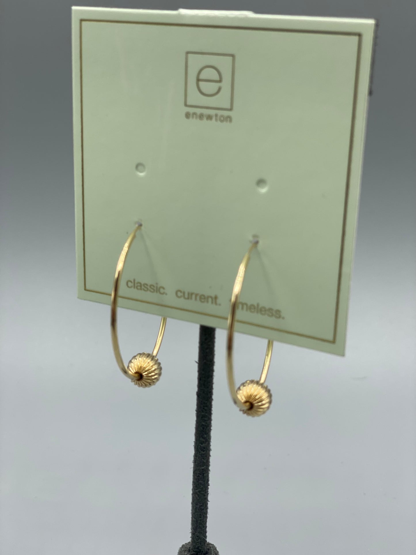 Endless Gold Dignity Hoops 8mm
