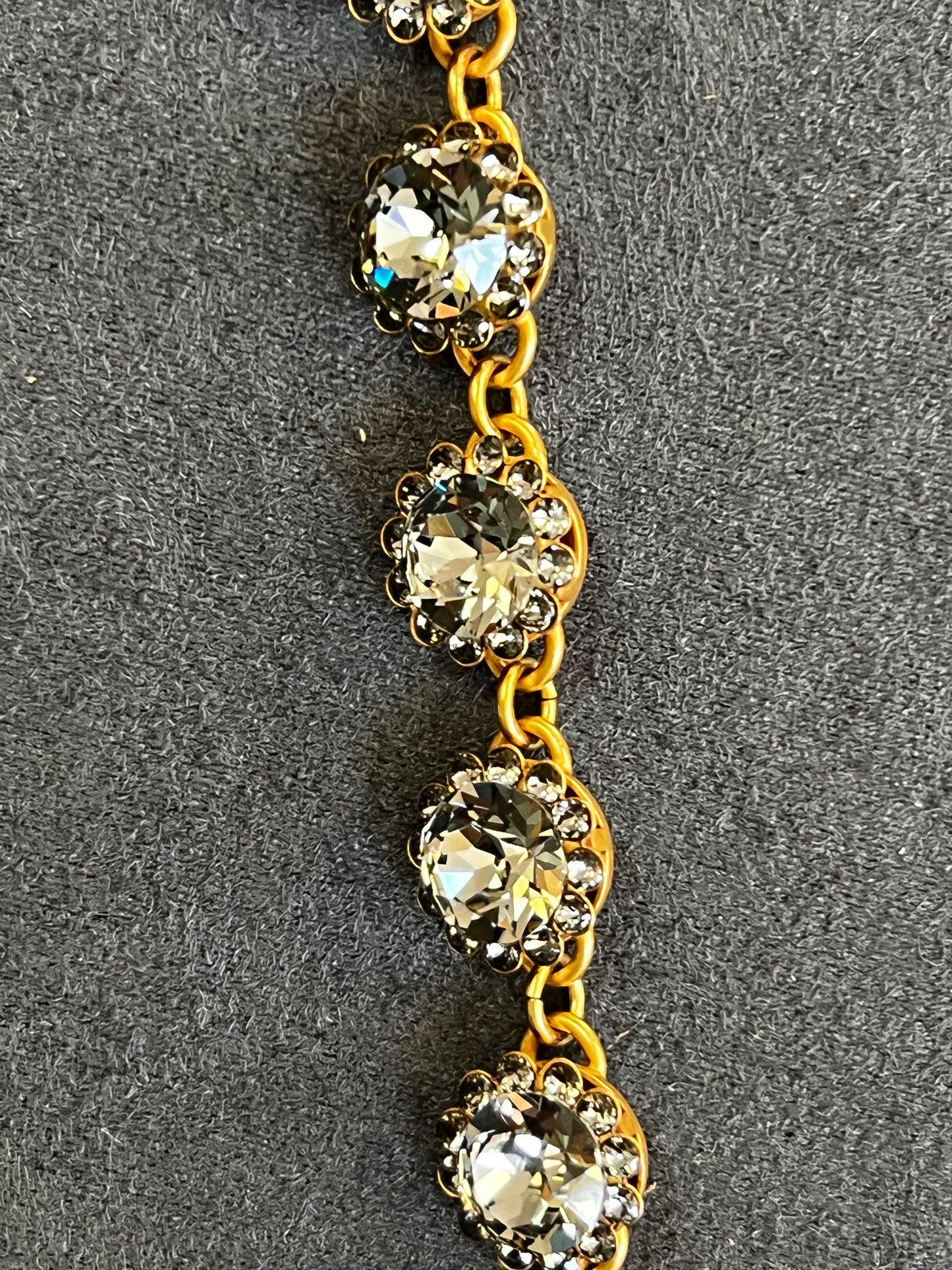 Smoke Crystal stone with crystal halo