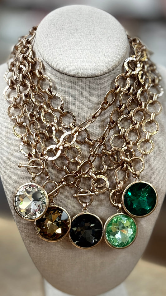 Circle Chain Toggel Closure Single Stone Necklace