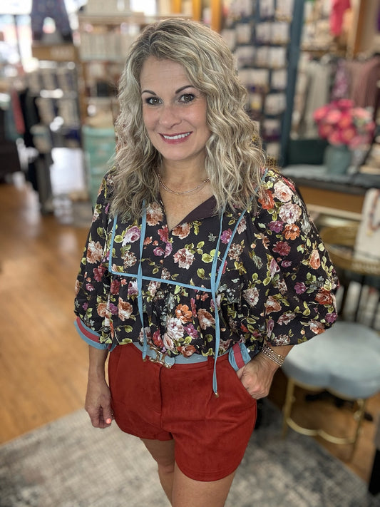 Vintage floral pattern ¾ sleeve empire waist loose top