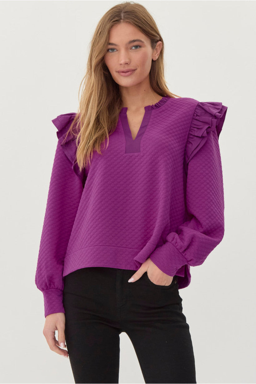 Textured Ruffle shoulder split hem