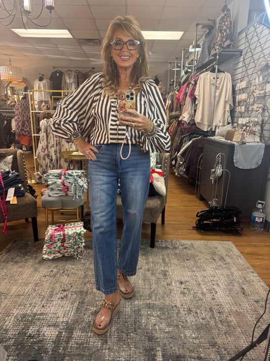 High Rise Crop Boyfriend tapered Jean