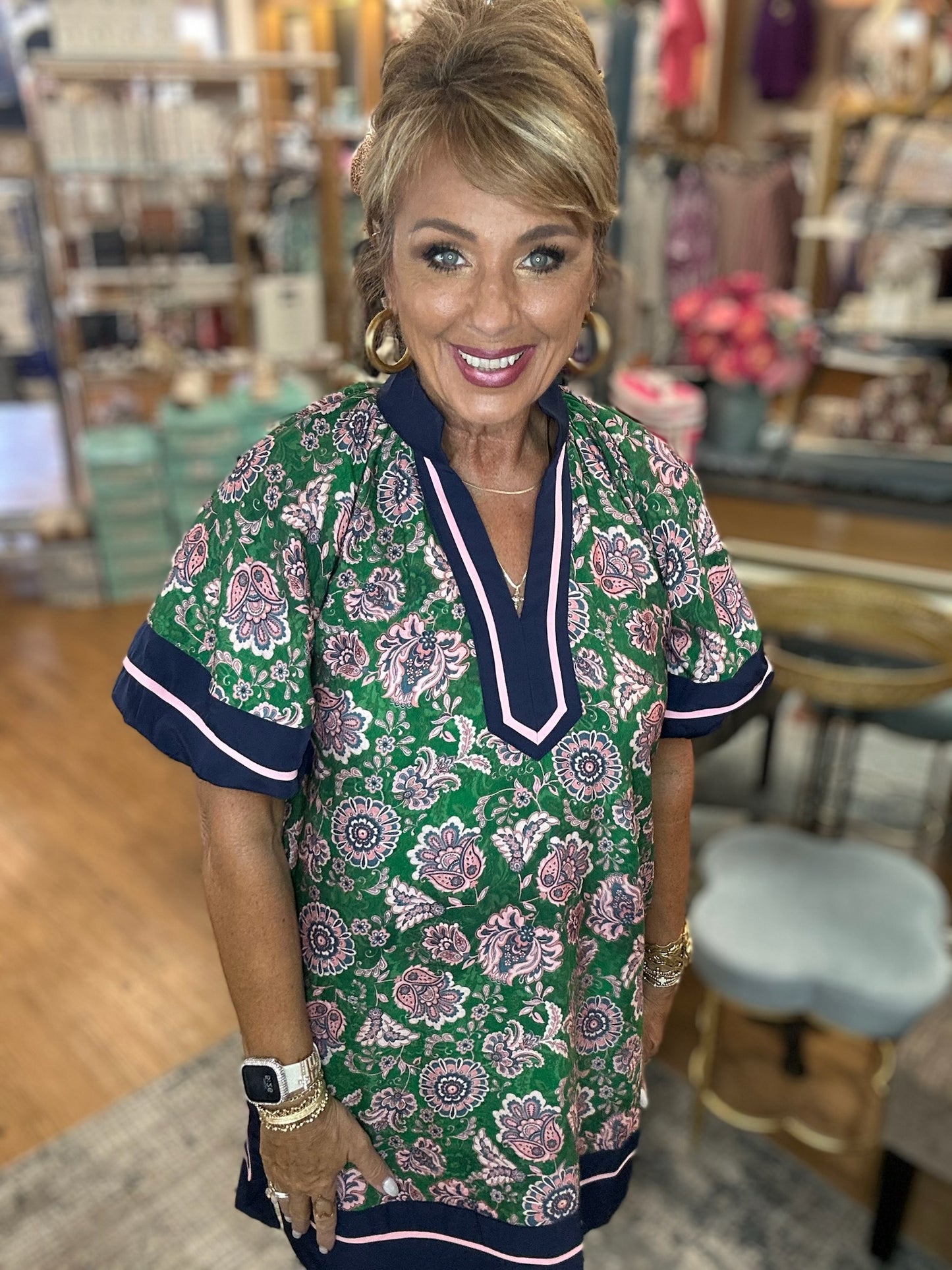 Floral paisley print pullover mini dress featuring contrast accent bubble sleeve and hem