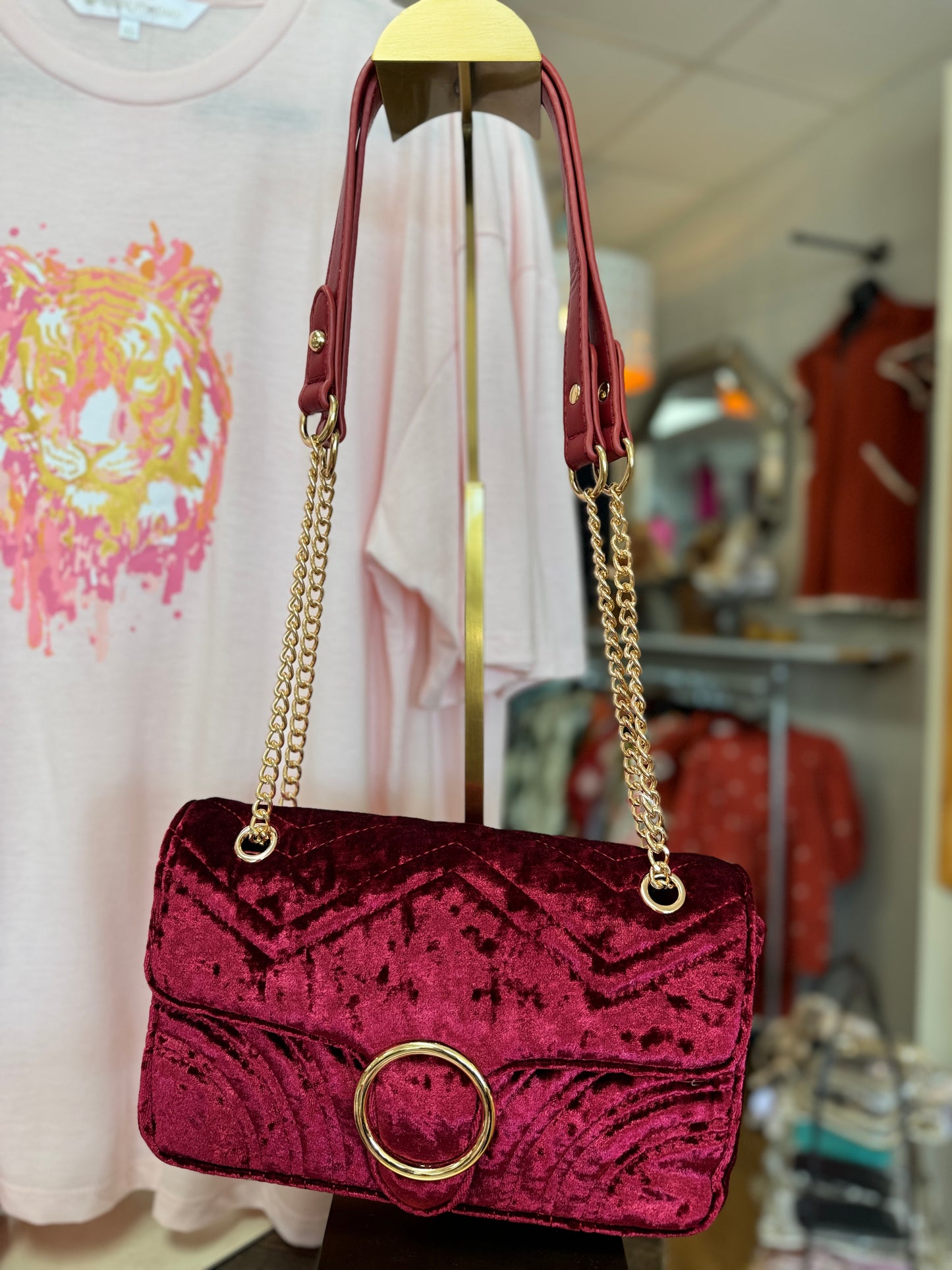 Velvet bag with chain straps