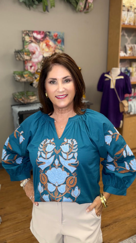 3/4 sleeves notched v neck top with embroidered Baroque floral applique.