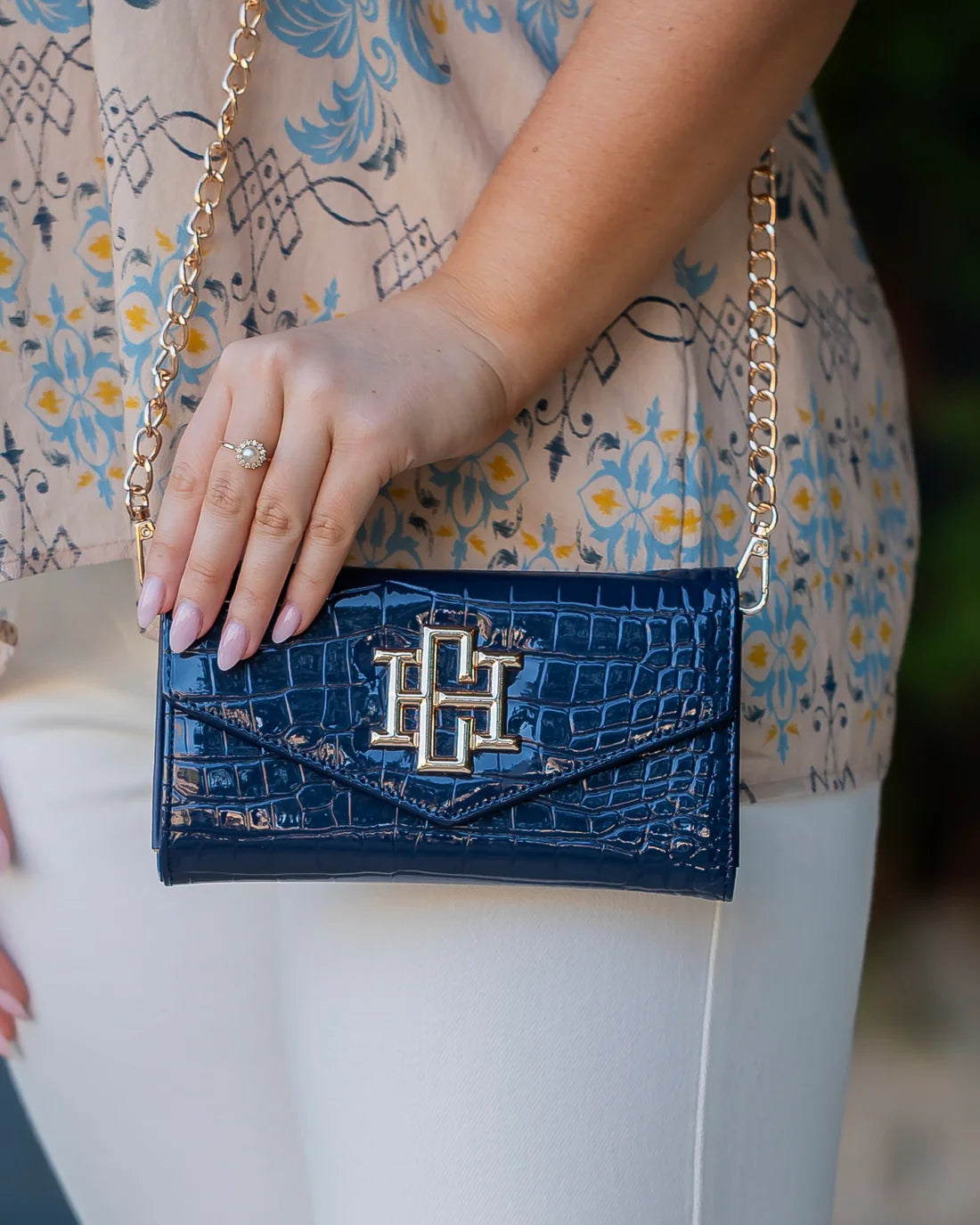 Carlington Clutch/Crossbody