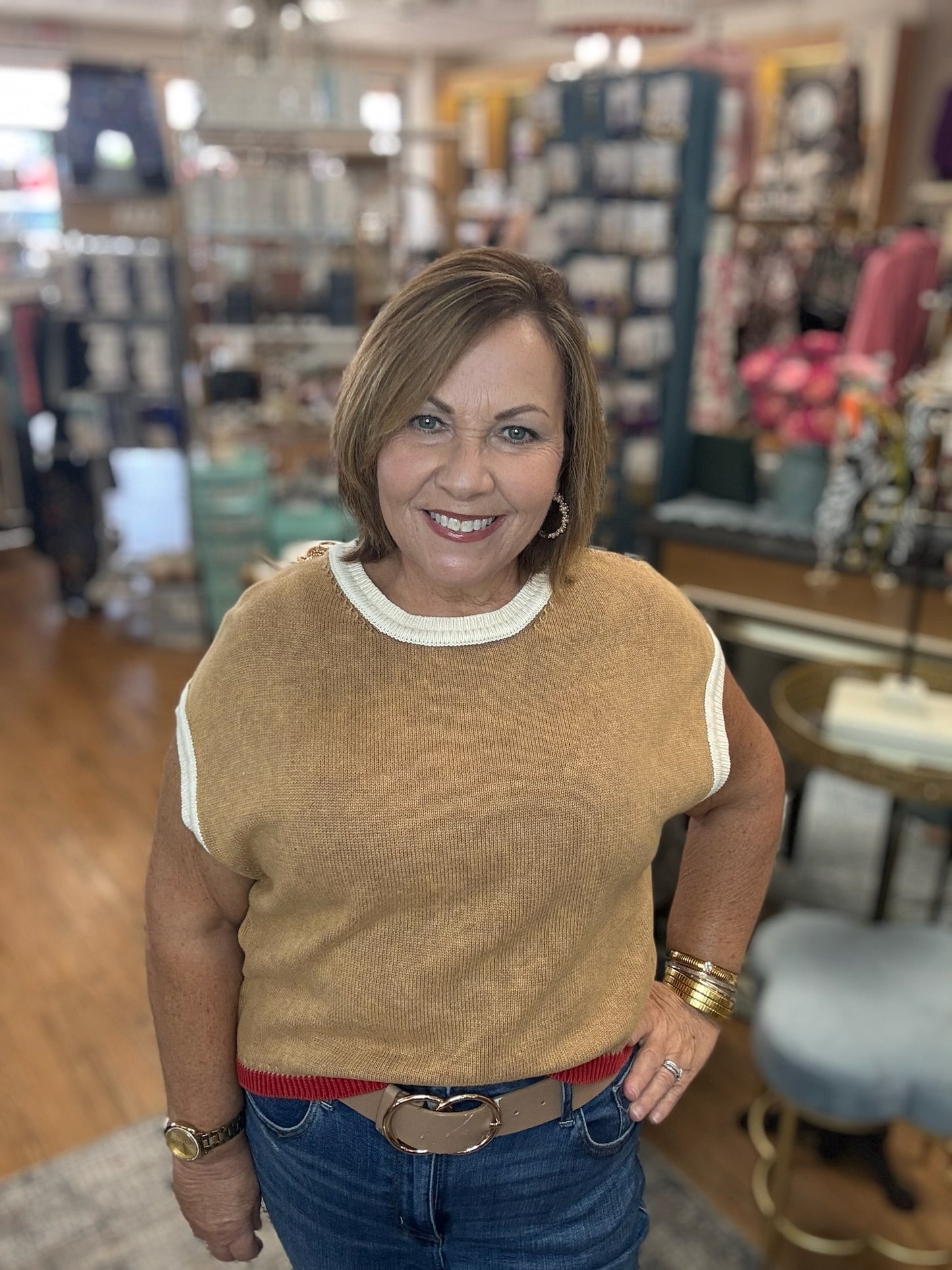 Sleeveless Sweater Colored Trim