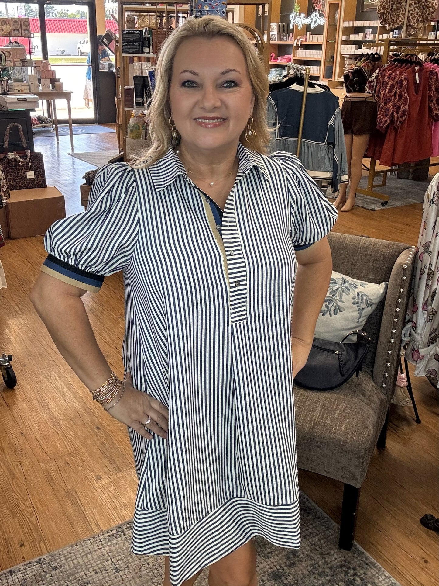 Stripe pattern short puff sleeve swing shirt dress